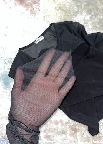 Siyah Transparan Detaylı crop bluz - Görsel 5