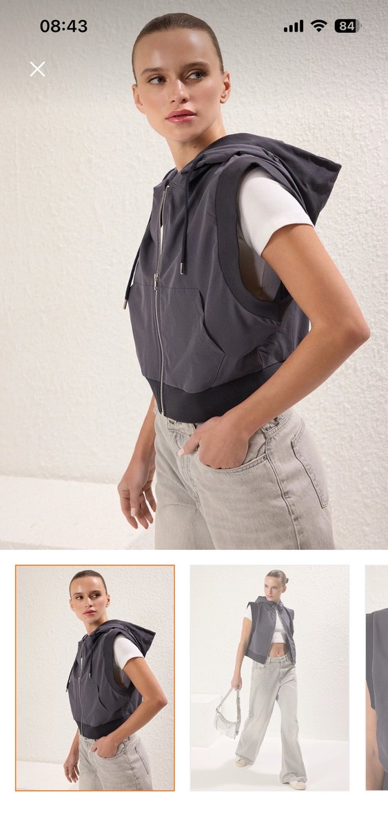 Gri Fermuarlı Kadın Spor Yelek - Görsel 2
