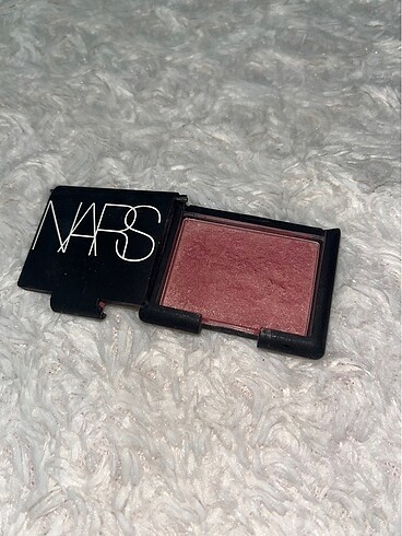 NARS dolce vita far