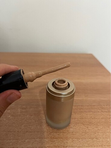 Too Faced Too Faced Born this way fondöten