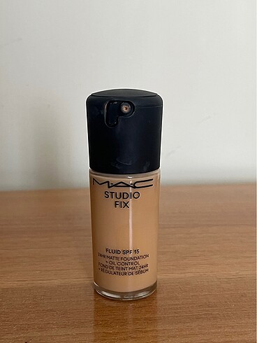 MAC MAC NC 25 fondöten
