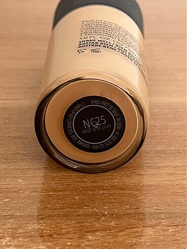  Beden Renk MAC NC 25 fondöten