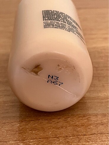 Beden Renk MAC face and body fondöten