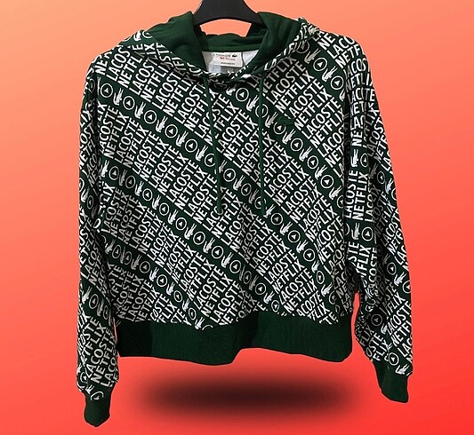 Lacoste sweatshirt