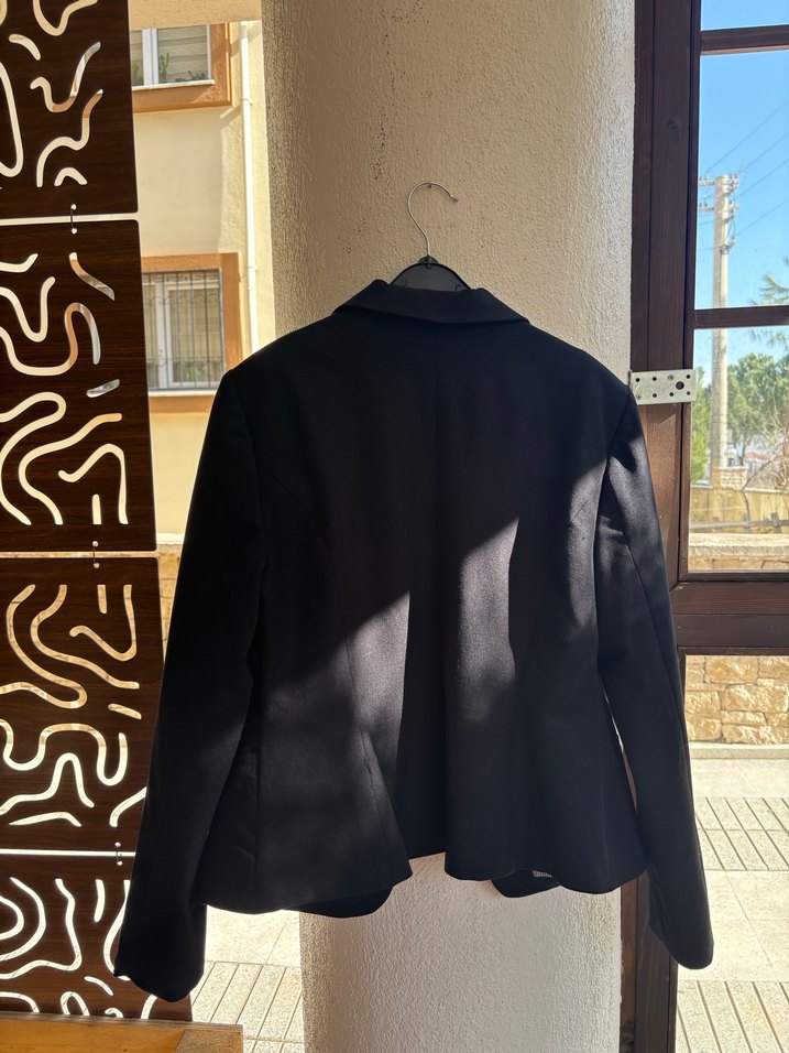 Siyah Kadın Düğmeli Ofis Blazeri - Görsel 4