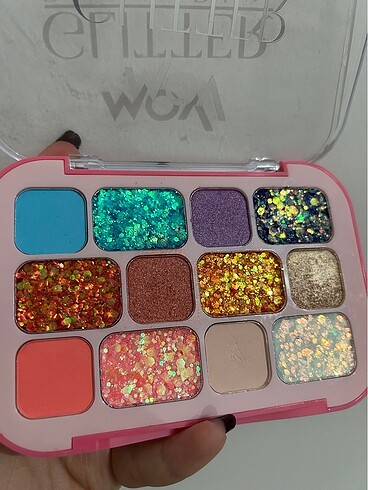 Beden mov 12 li far paleti glitter no 02