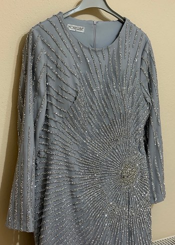 Uzun Gri İşlemeli Kadın Abiye Elbise - Görsel 3