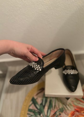 Klasik Siyah Deri Tokalı Stiletto Kadın Babet - Görsel 2