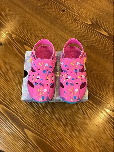 Skechers sandalet