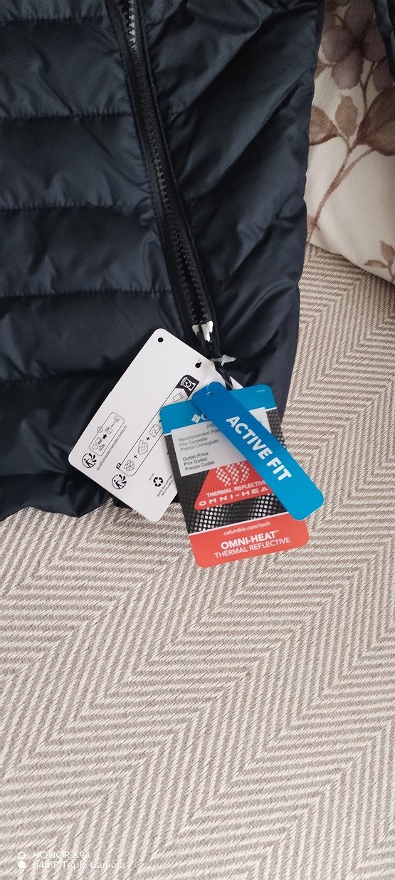 Columbia Siyah Kapüşonlu Erkek Mont - Görsel 3