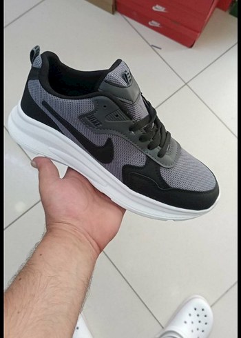 Gri Bağcıklı Erkek Spor Ayakkabı