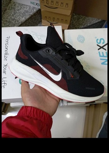 Nike Gri Bağcıklı Erkek Spor Ayakkabı