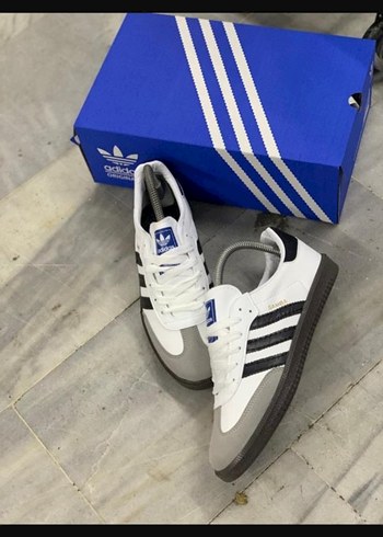 Adidas Beyaz Gri Spor Ayakkabı
