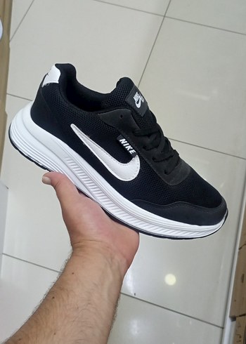 Nike Siyah Kadın Spor Ayakkabı