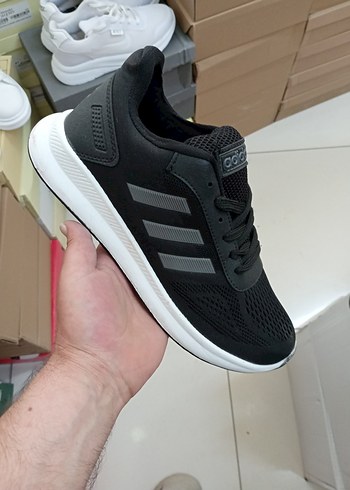 Adidas Erkek Siyah Spor Ayakkabı