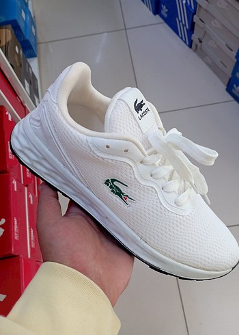 Lacoste Beyaz Spor Ayakkabi