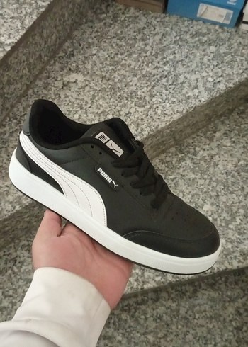 Puma Siyah Beyaz Dusuk Bilekli Sneaker