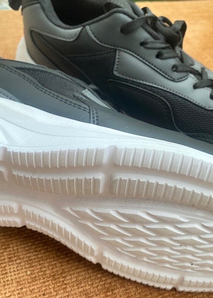 Spor ayakkabı - Görsel 3