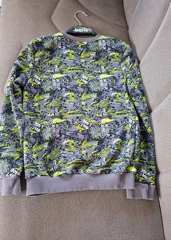 Erkek Çocuk Gri Batik Desenli Sweatshirt - Görsel 4