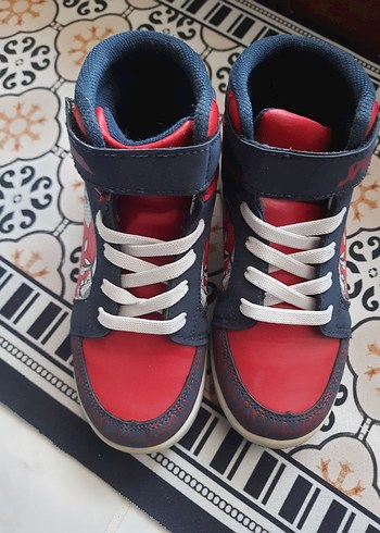 Kırmızı Yılan Desenli Erkek Çocuk Spor Ayakkabı - Görsel 5