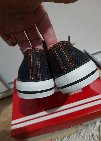 Renkli Bağcıklı ve Cırt Cırtlı Kadın Spor Ayakkabı - Görsel 4