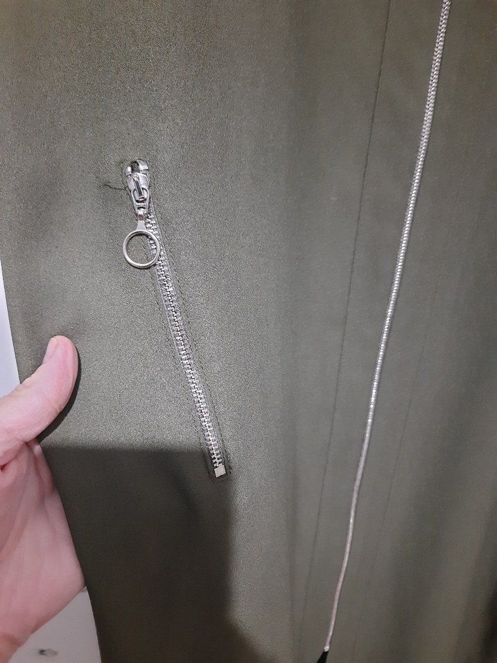 Ghisa Marka Kadın Haki Uzun Fermuarlı Oversize Kaban - Görsel 3