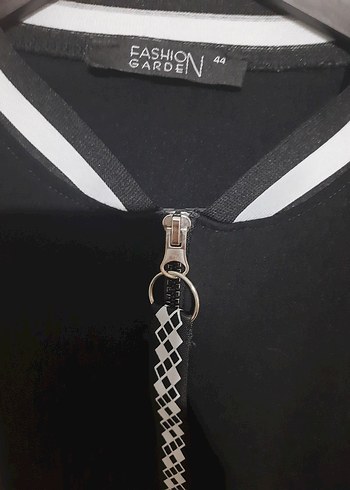 Kadın Siyah Uzun Kollu Fermuarlı Tunik - Görsel 3