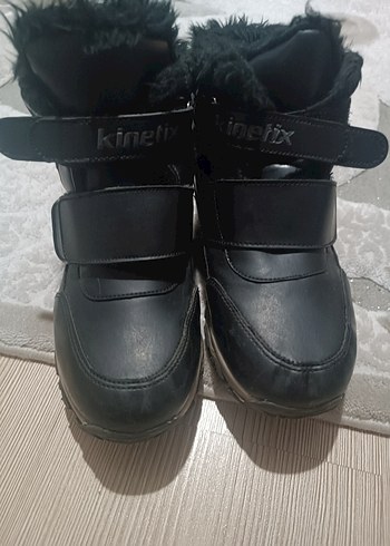 Kinetix Erkek Çocuk Siyah içi tüylü bot
