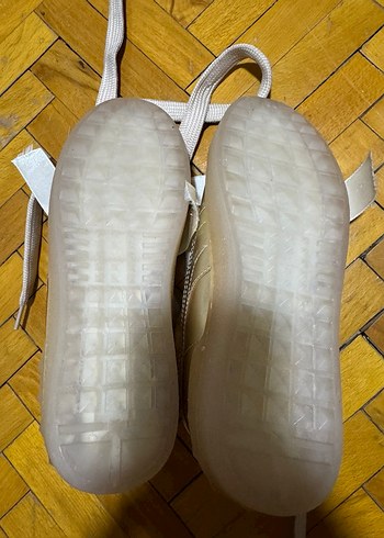 39 numara Fiyonklu Kadın Spor Ayakkabı - Görsel 3