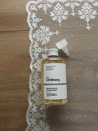 universal Beden The Ordinary Glycolic Acid 7% Toning Solution