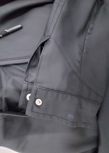 Siyah Kadın Yağmurluk - Görsel 8