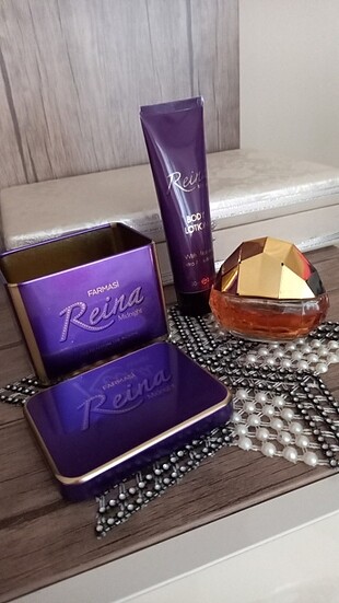 Farmasi reina parfum