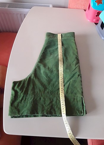 Düğmeli Yeşil fitilli kadife Mini Şort - Görsel 5