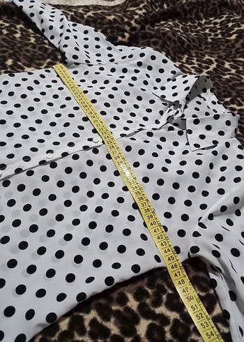 Kadın Beyaz Siyah Puantiyeli Gömlek - Görsel 3