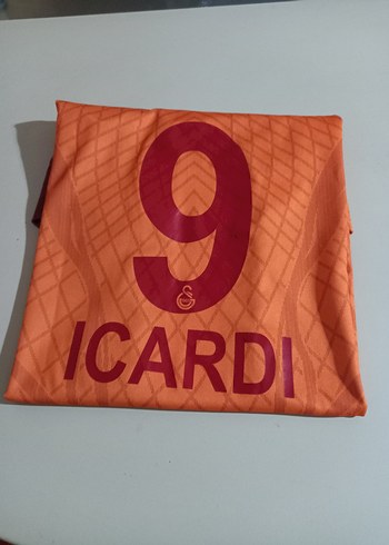 Galatasaray iç saha Futbolcu Forması - Görsel 10