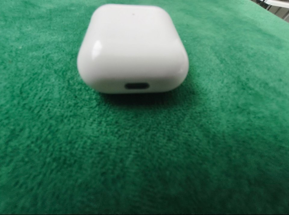 Kablosuz Kulaklık Kutusu AİPODS 2 A1938 - Görsel 4