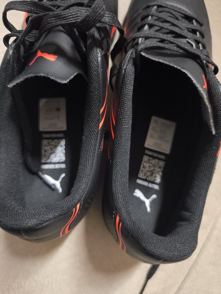 Siyah Erkek Futbol Ayakkabısı Bağcıklı Puma - Görsel 4