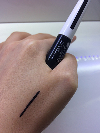 Maybelline Eyeliner