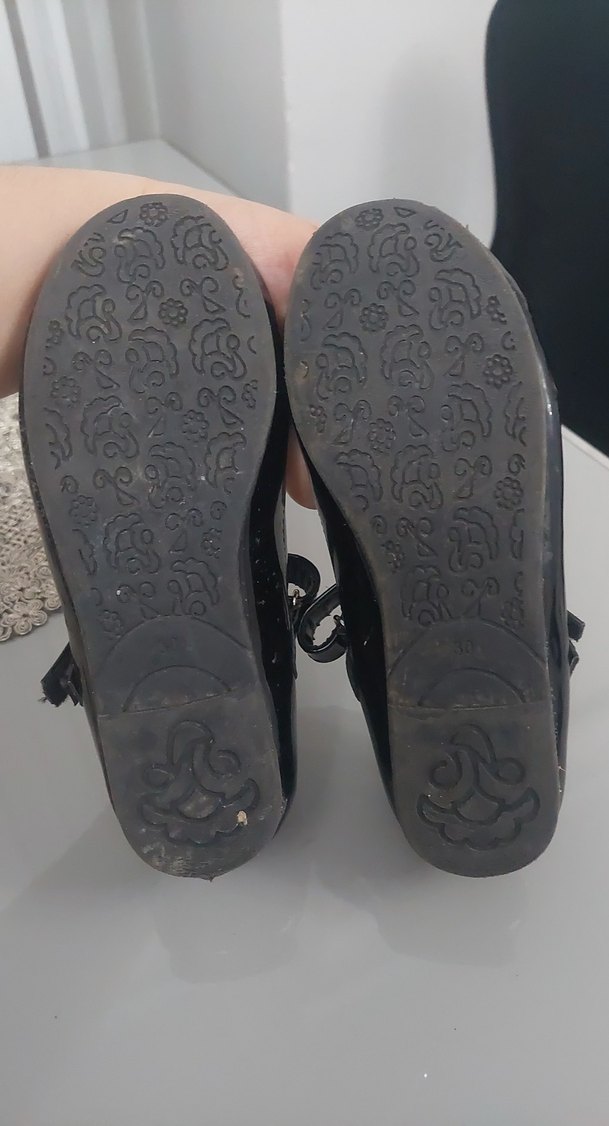 Kız Çocuk Siyah Rugan Tokalı Babet - Görsel 3