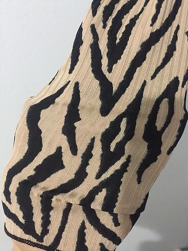 s Beden Leo desen crop
