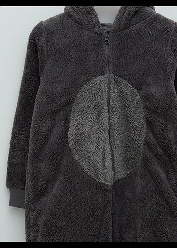 10 Yaş Beden gri Renk Gri Erkek Çocuk Peluş Tulum Pijama popo ve dizlerde diz izi var