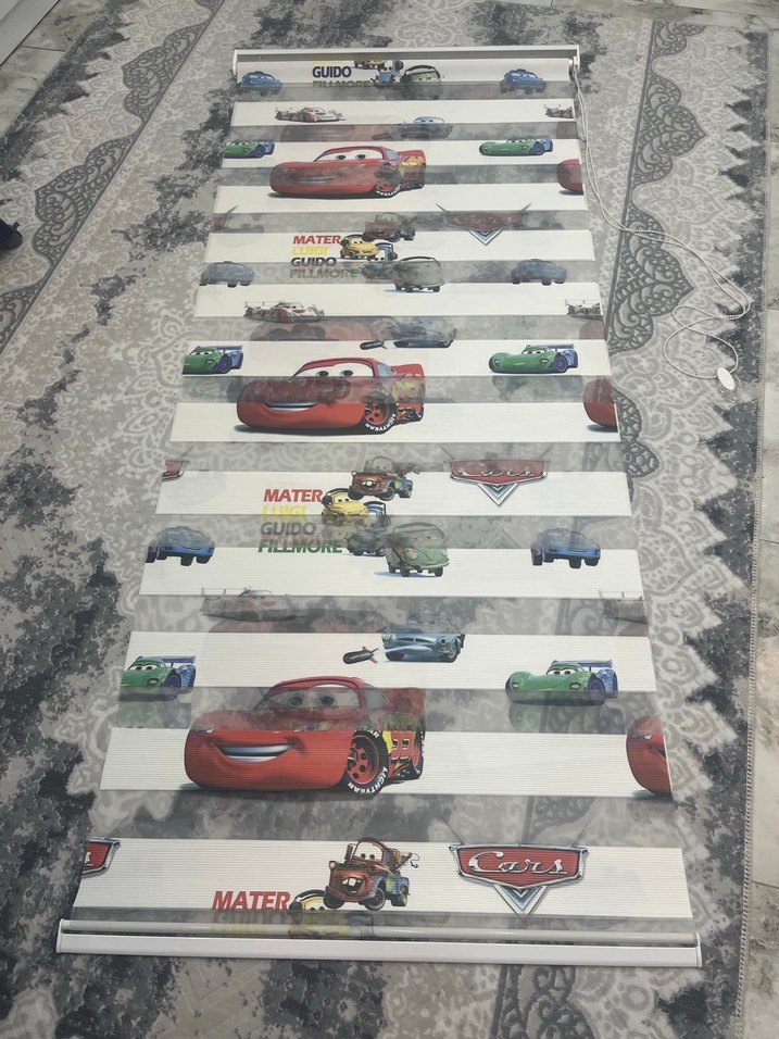 Arabalı zebra stor çocuk odası perdesi - Görsel 4