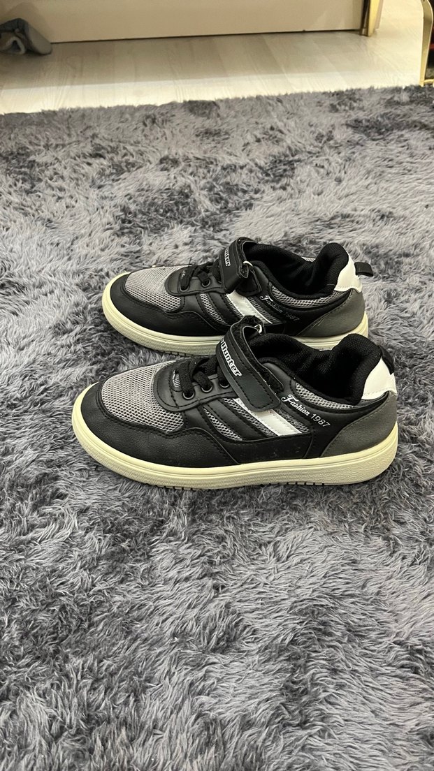 Gri Erkek Çocuk Zebra Desenli Spor Ayakkabı - Görsel 2