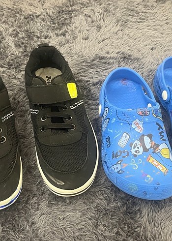 Mavi Bağcıksız Erkek Çocuk Terlik spor ayakkabı ikisi beraber - Görsel 3