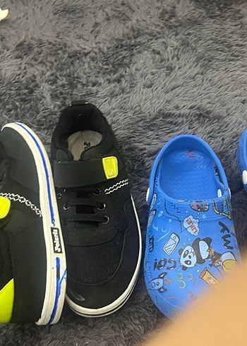 Mavi Bağcıksız Erkek Çocuk Terlik spor ayakkabı ikisi beraber - Görsel 2