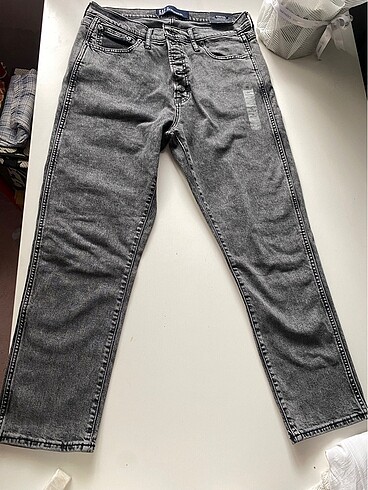 GAP Gri High Rise Vintage Slim Jean