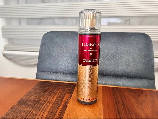 Bath and Body Works Luminous Vucut Spreyi