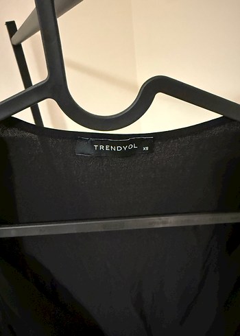 Siyah V Yakalı Uzun Kollu Kadın Bluz - Görsel 4