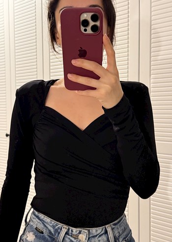 Siyah V Yakalı Uzun Kollu Kadın Bluz - Görsel 2