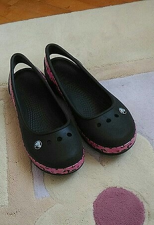 crocs babet